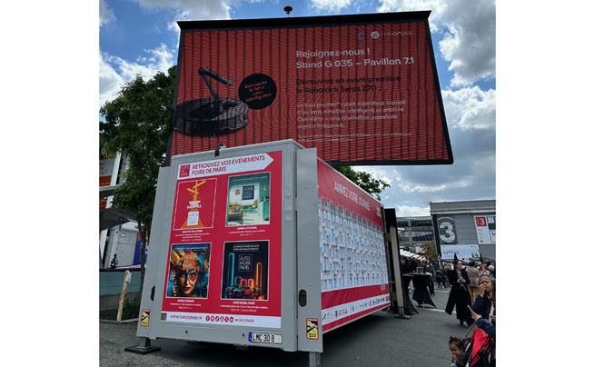 Camion écran spot publicitaire